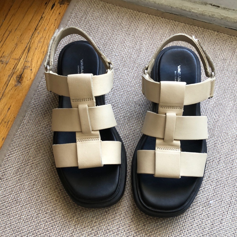 Vagabond sandals
